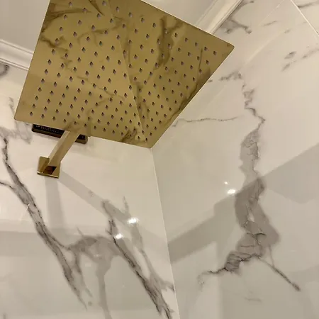 Aquarium Exclusive Loft - Private Parking Gênes